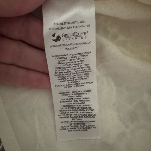 SELF-PORTRAIT Girls Embellished guipure lace dress
Cream color size 7-8 - Picture 12 of 13